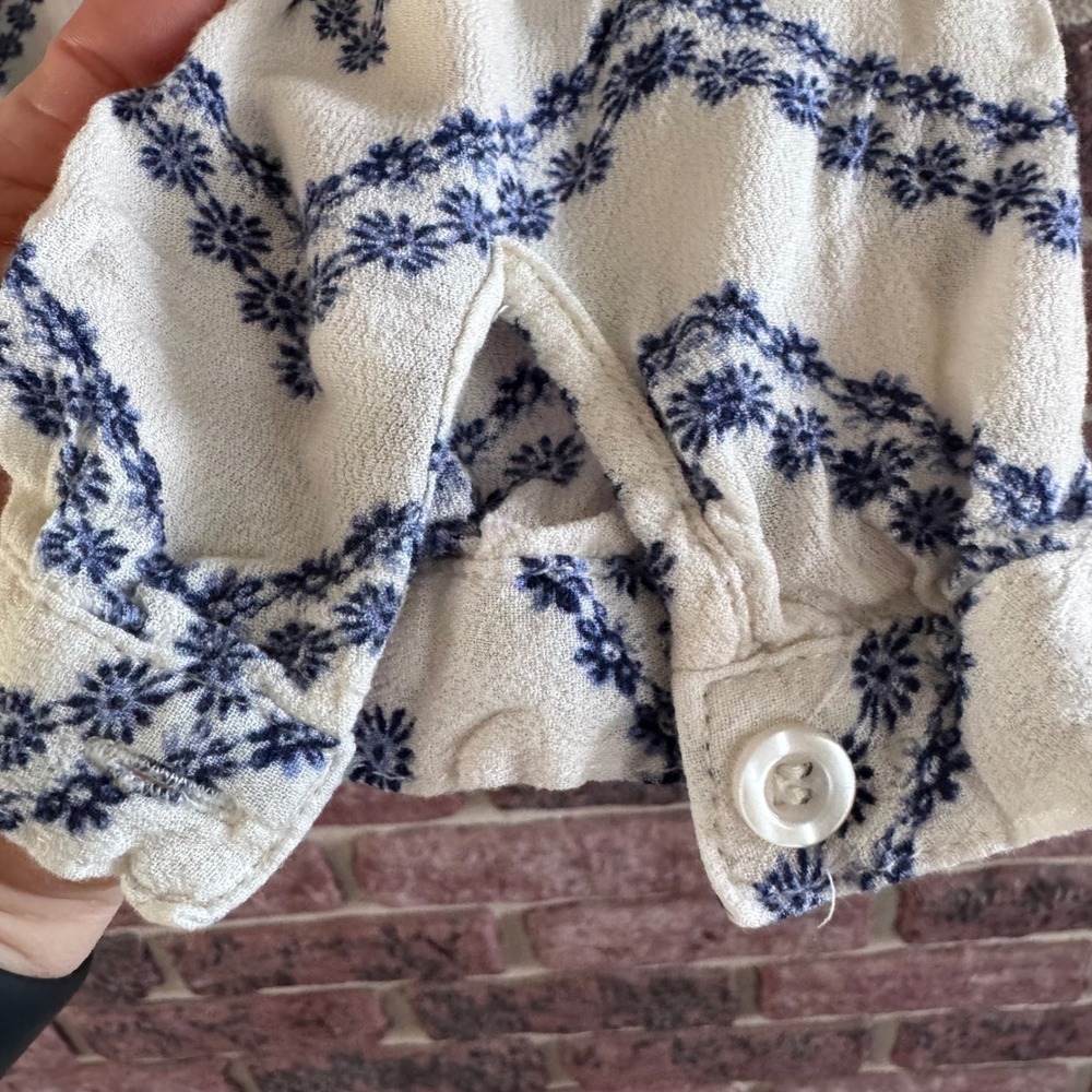 Altar'd State Womens Blue Cream Chevron Floral Airy Cottagecore Blouse Boho Hip - Picture 5 of 9